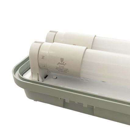 Технический люминесцентный светильник T8 2xG13/18W/230V IP65 126 см