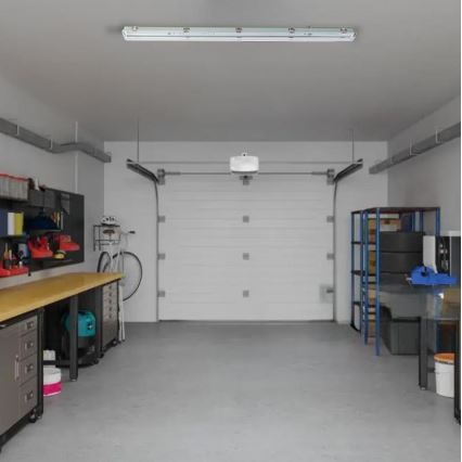 Технический люминесцентный светильник T8 2xG13/18W/230V IP65 126 см