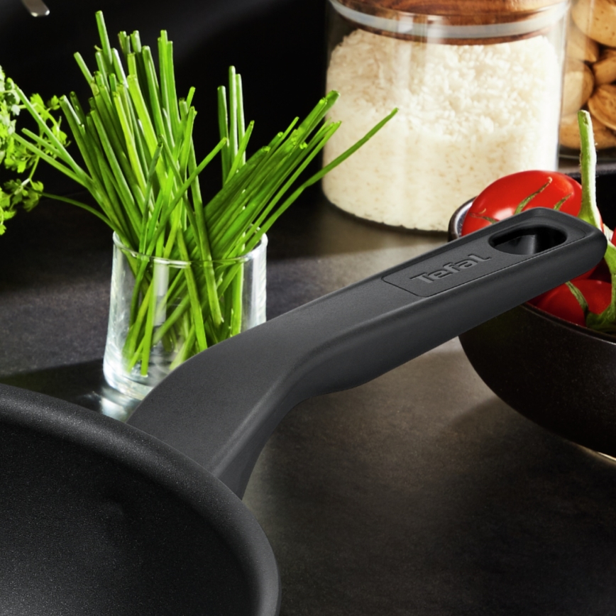 Tefal - Сковорода WOK TITANIUM FORCE 28 см