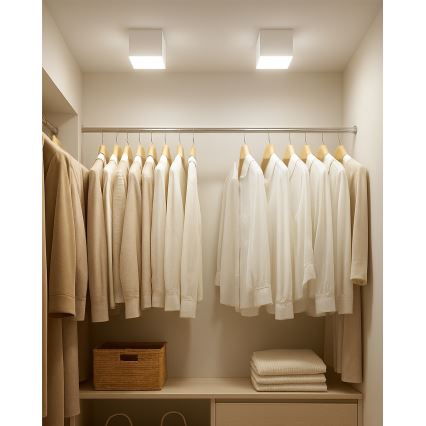 Точечный светильник LED/5W/230V 3000/4000/6400K 7,5x7,5 cm белый