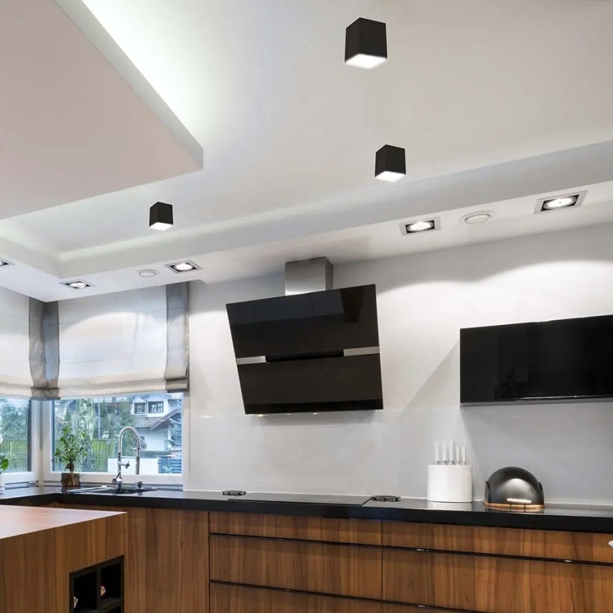 Точковий світильник 1xGU10/35W/230V квадратний чорний