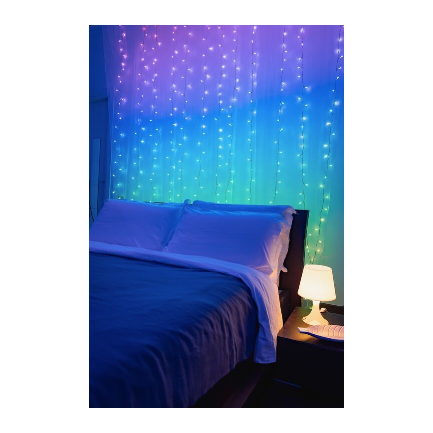 Twinkly - Світлодіодний RGBW димований зовнішній різдвяний занавіс CURTAIN 210xLED 6,1м IP44 Wi-Fi
