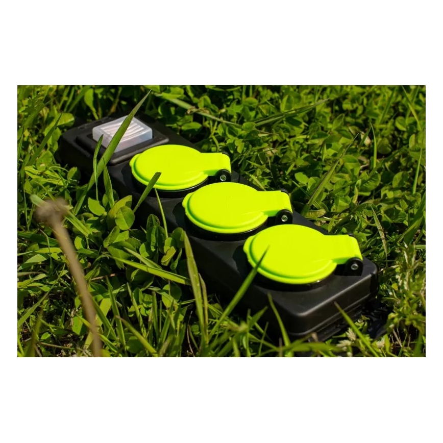 Удлинитель 3 м с выключателем и 3 розетками, защита IP44