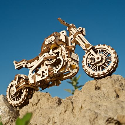 Ugears - 3D деревянная механическая головоломка Мотоцикл Scrambler с тележкой