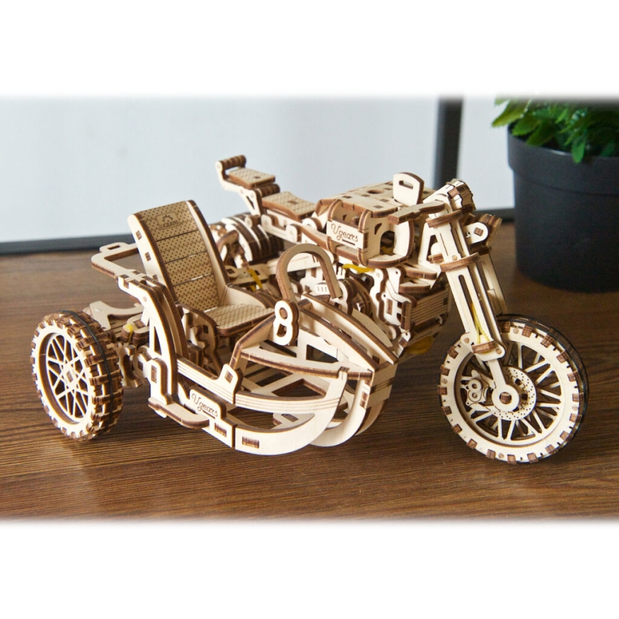Ugears - 3D деревянная механическая головоломка Мотоцикл Scrambler с тележкой