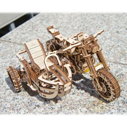 Ugears - 3D деревянная механическая головоломка Мотоцикл Scrambler с тележкой