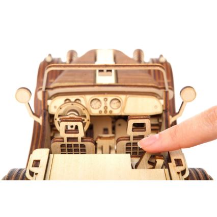Ugears - Деревянная механическая 3D-головоломка Спортивный автомобиль