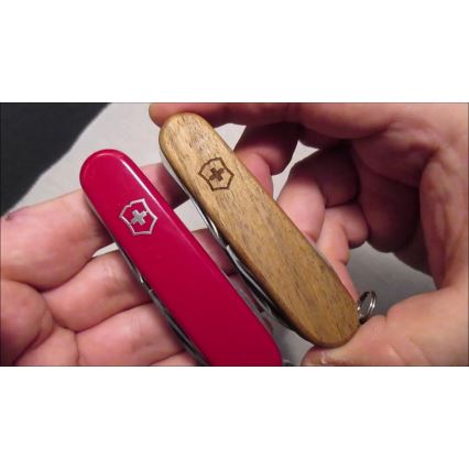 Victorinox - Багатофункціональний складний кишеньковий ніж 9,1 см/14 функцій червоний