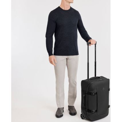 Victorinox - дорожная сумка на колесах Altmont Modern 42 л чёрная