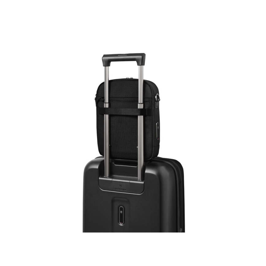 Victorinox - Наплічна сумка Mythic 3 л чорна