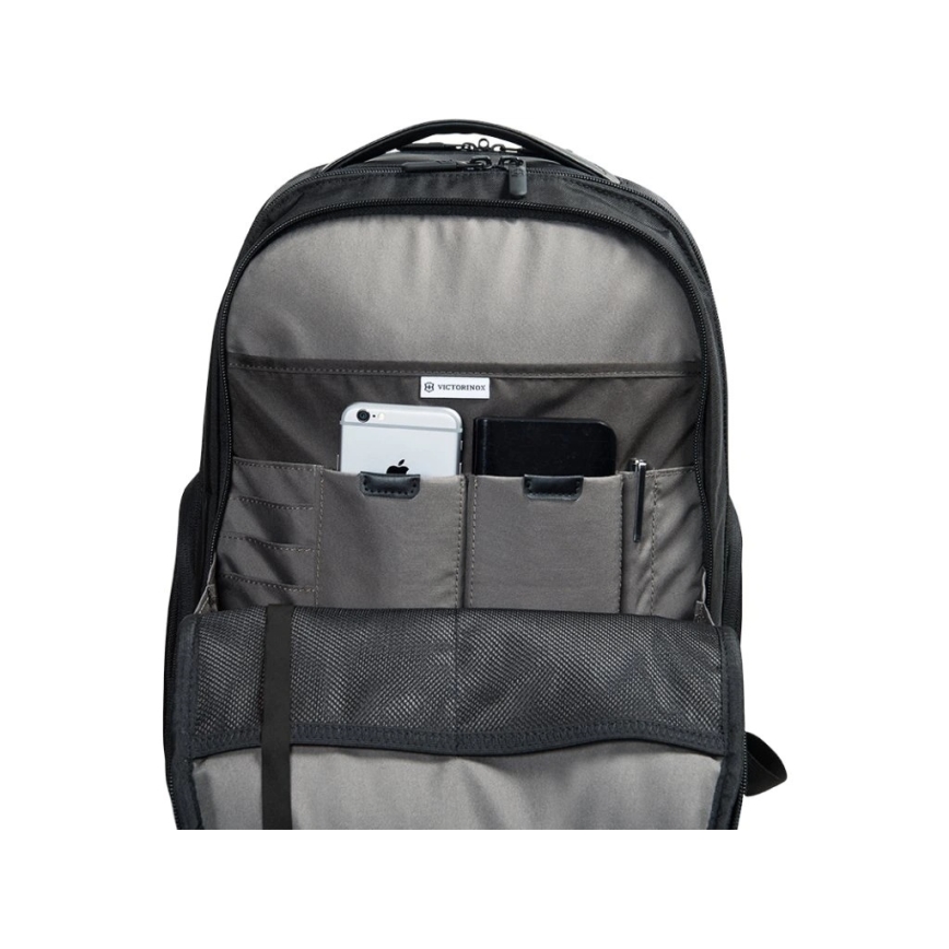 Victorinox - Рюкзак для ноутбука 15,6" Essentials 22 л черный