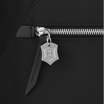 Victorinox - Рюкзак Victoria Signature Deluxe 18 л черный