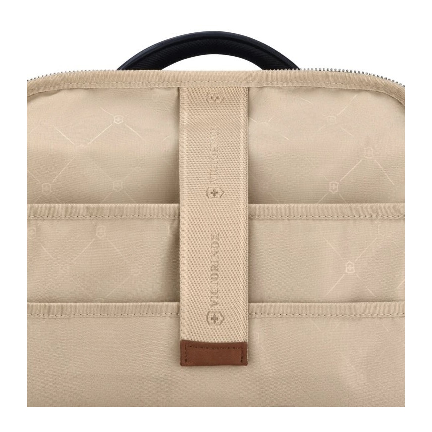 Victorinox - Рюкзак Victoria Signature Deluxe 18 л черный