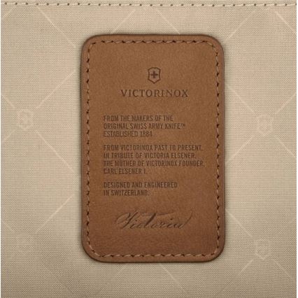 Victorinox - Косметичка Victoria Signature Beauty 6 л черный