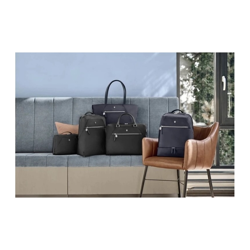Victorinox - Косметичка Victoria Signature Beauty 6 l чорний