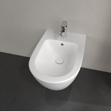 Villeroy & Boch 54000001 - Подвесное биде SUBWAY 2.0 37x56 см керамика/белый