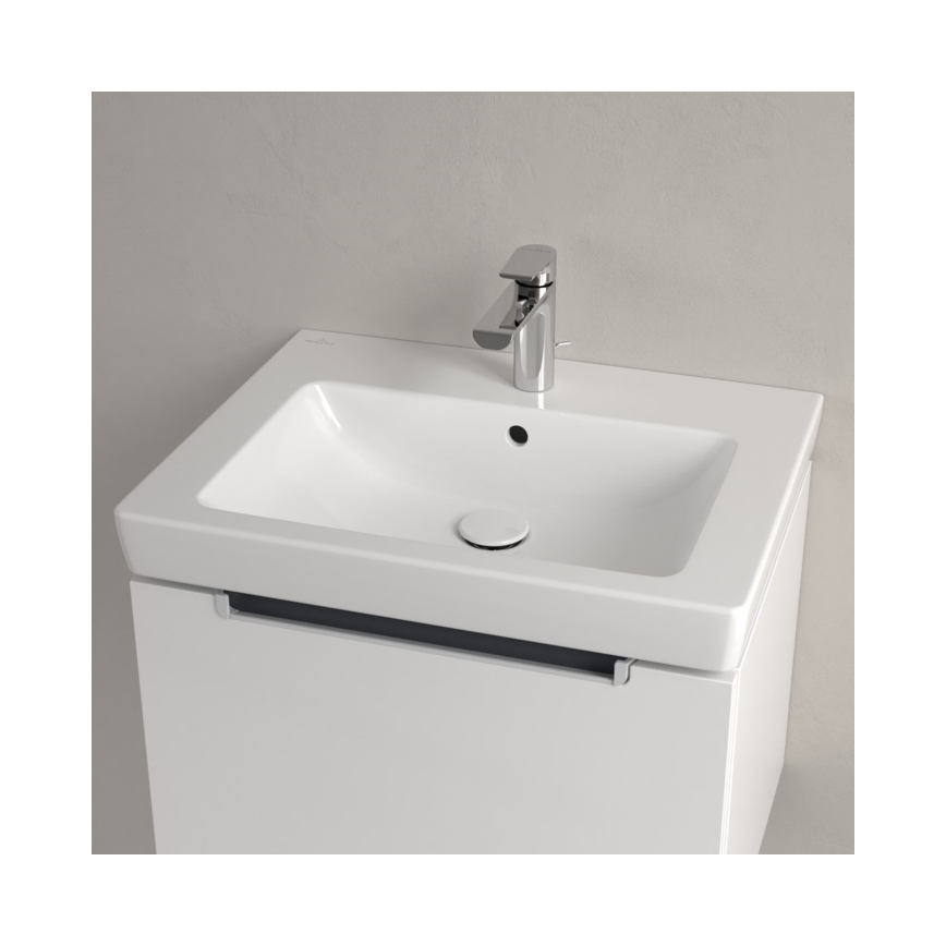 Villeroy & Boch 7113F001 - Подвесной умывальник SUBWAY 2.0 60x47 см керамика/белый