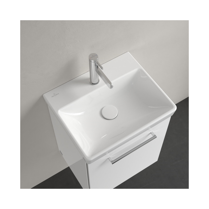 Villeroy & Boch 73584501 - Подвесной умывальник AVENTO 45x37 см керамика/белый
