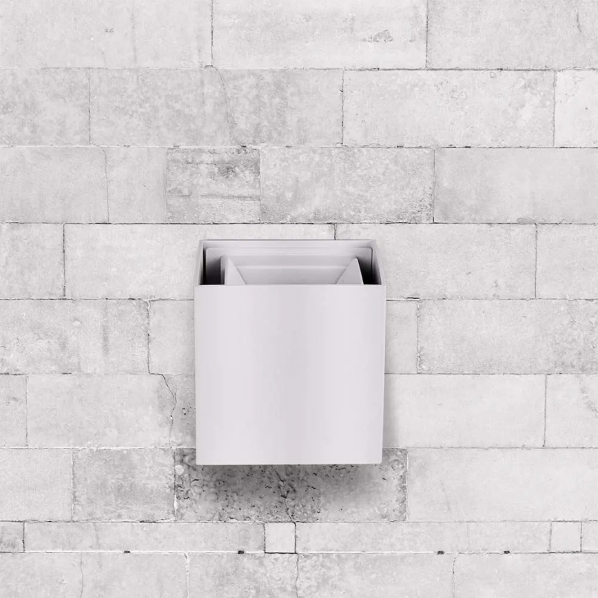 Вуличний настінний LED світильник LED/11W/230V 4000K IP65 білий