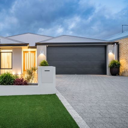 Вуличний світлодіодний настінний світильник LED/5W/230V 3000K IP65 сірий