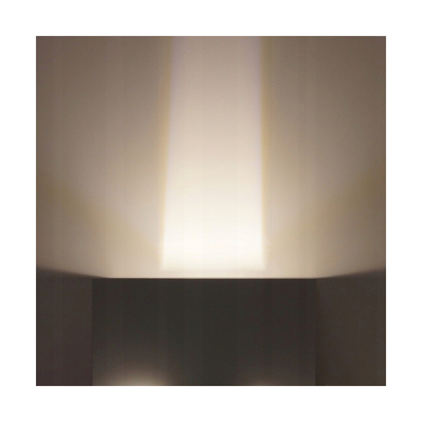 Вуличний світлодіодний настінний світильник LED/12W/230V IP54 білий
