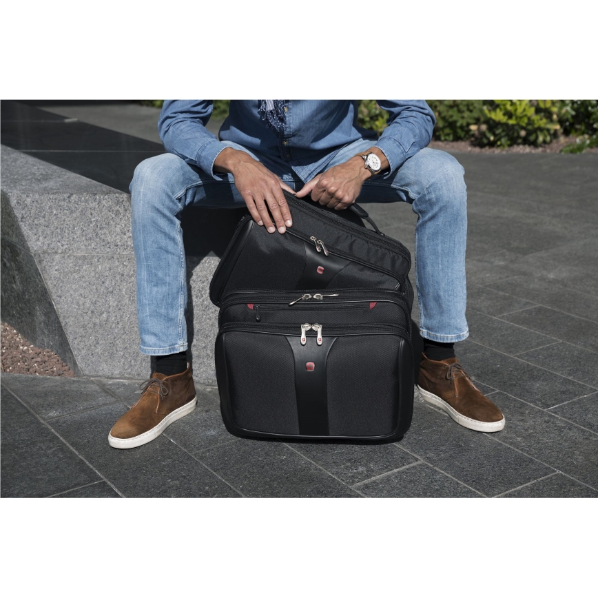 Wenger - Дорожня валіза на коліщатках 25 l 17" + сумка для ноутбука 15,6" Patriot чорний