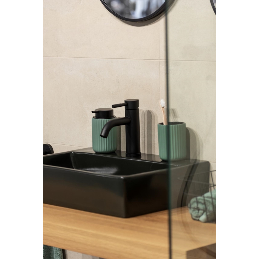 WENKO 24807100 - Дозатор для мила BELLUNO 8x13,5 см зелений/чорний