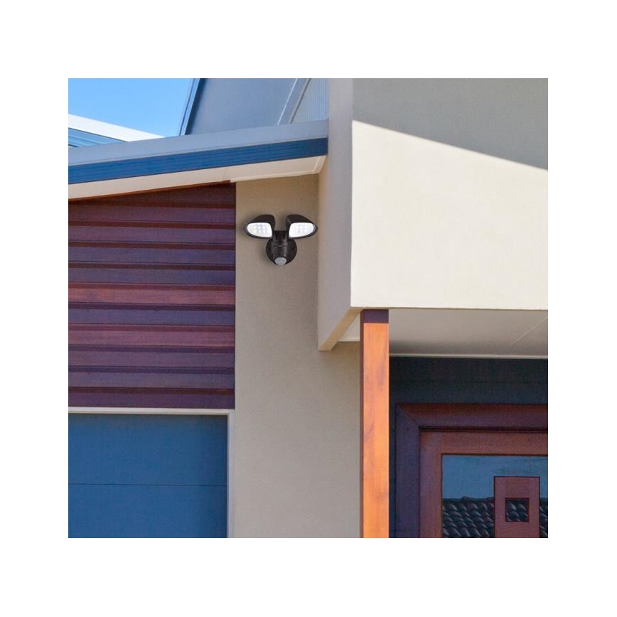 Westinghouse 63643 - Вуличний світлодіодний прожектор з датчиком LED/17,5W/230V IP44