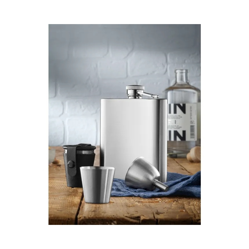 WMF - Набор фляжки и рюмок MANHATTAN 6 шт.