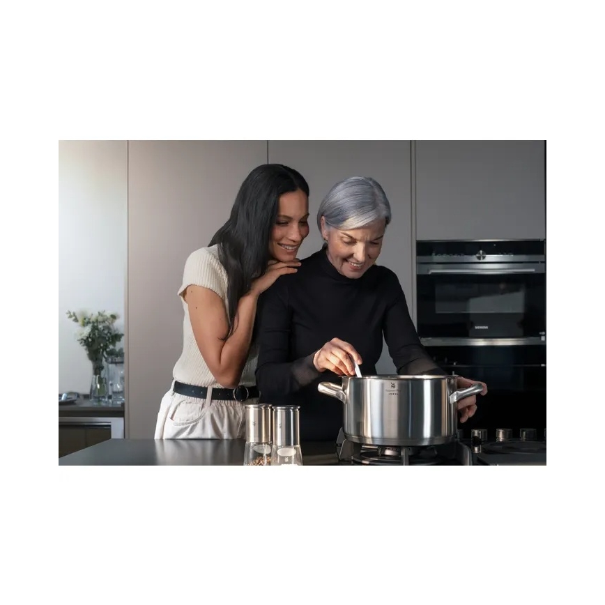 WMF - Каструля з кришкою GOURMET PLUS, діаметр 24 см