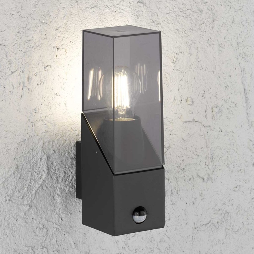 Wofi 12224 - Уличный настенный светильник с датчиком MARCOS 1xE27/23W/230V IP54