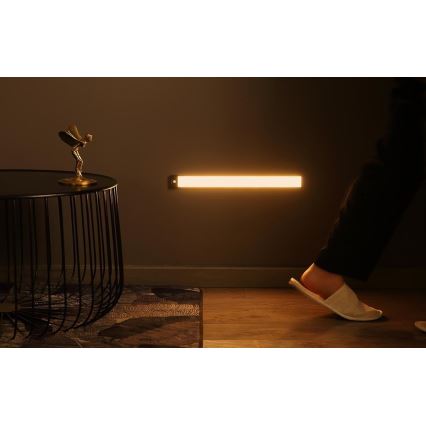 Yeelight - Светодиодное аккумуляторное мебельное освещение с регулированием яркости и датчиком LED/2,4W/2200 mAh 2700K 60 см черный