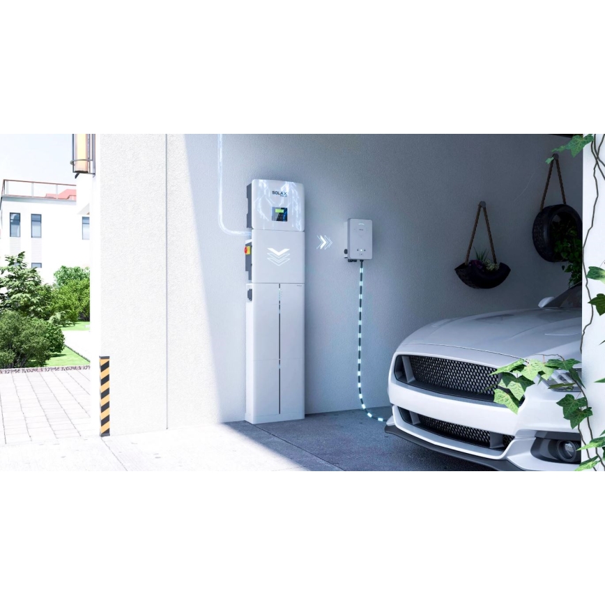 Зарядна станція для електромобілів SolaX Power 22kW/400V/32A IP65 Wi-Fi