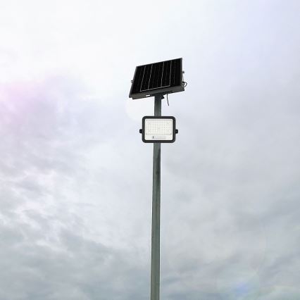 Затемнюваний сонячний LED-прожектор LED/100W/3,2V 2000-8000K IP65 5000 mAh чорний + пульт дистанційного керування