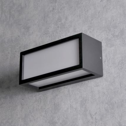 Зовнішній настінний світильник MITO 1xE27/12W/230V IP54