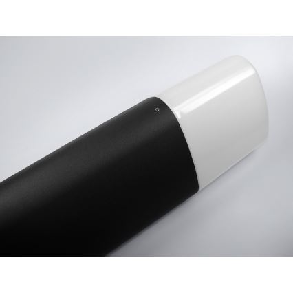 Зовнішня лампа SEEMAN 1xE27/27W/230V IP44