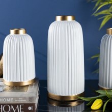 Керамічна ваза ROSIE 20,5x12 см білий/золотий