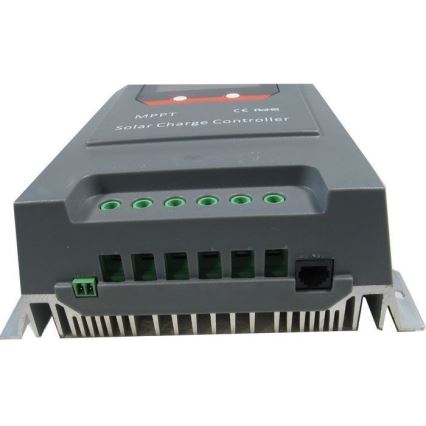 Контроллер заряда солнечных батарей MPPT 12/24V/40A