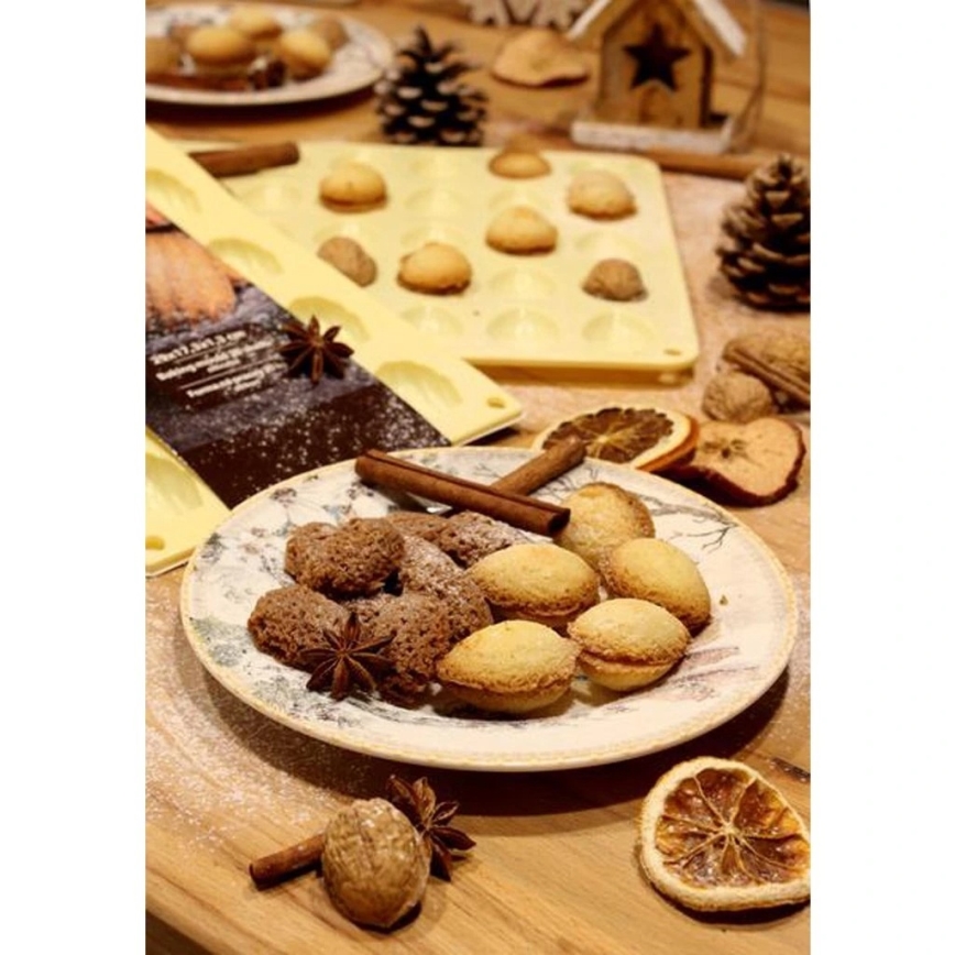 Кремовая силиконовая форма для выпечки TORO